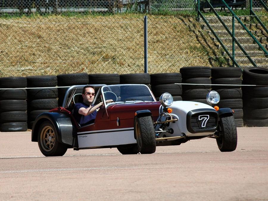  Caterham Seven Superlight by Aznom 2009 года  (фото 14 из 30)